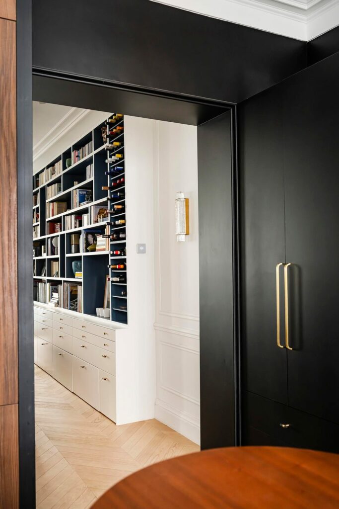 hauteville_couloir-bibliotheque-noire_01