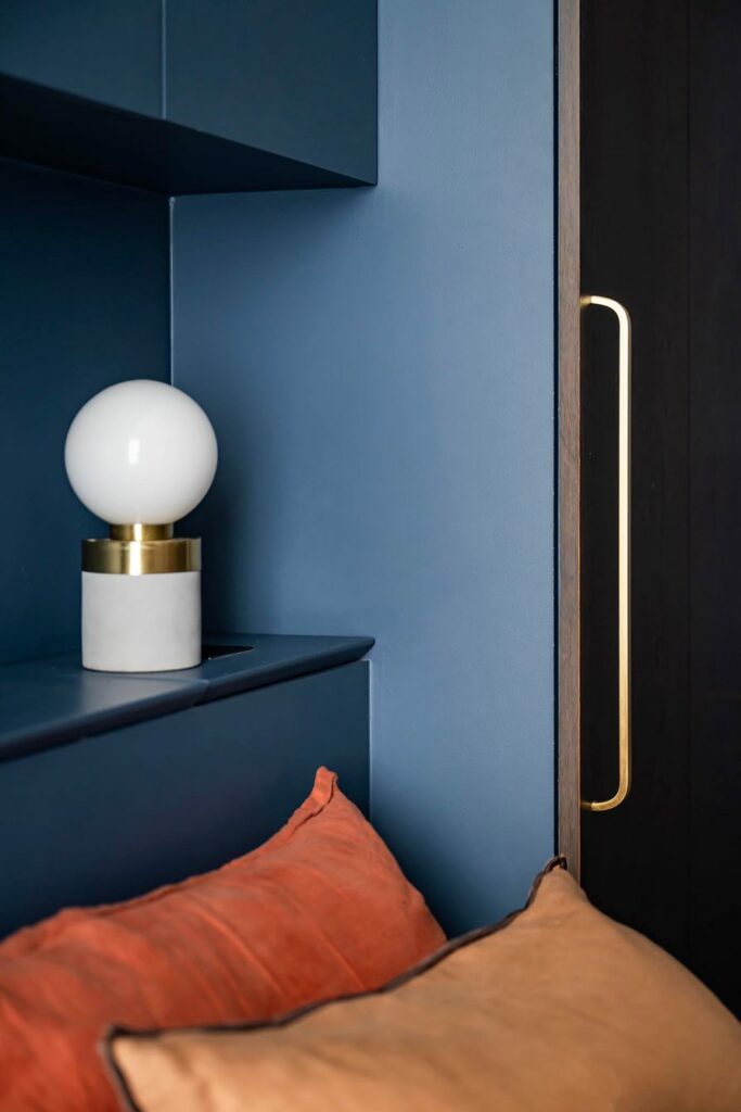 hauteville_gros-lampe-laiton-niche_01
