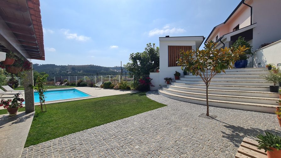 porto_escalier-exterieur-jardin_01