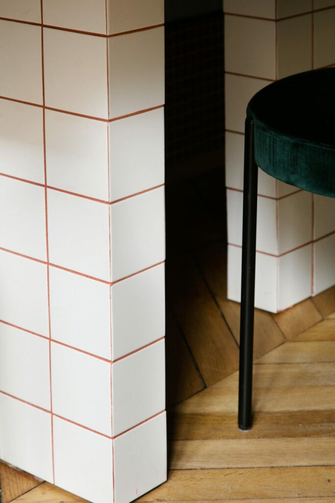 saint-augustin_gros-carrelage-joints-terre_01